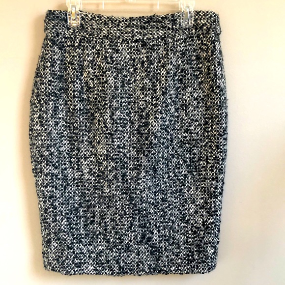 J Crew Vintage Pencil Skirt - Picture 3 of 12